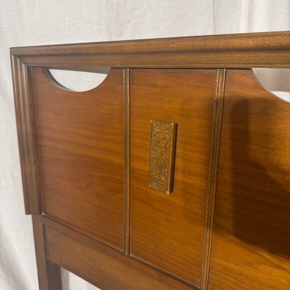 Bassett Mayan Walnut King Headboard Credenza Secretary 2 Nightstands MCM 5 piece - Picture 16 of 16